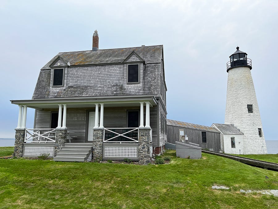 Wood Island Lighthouse Wood Island Lighthouse