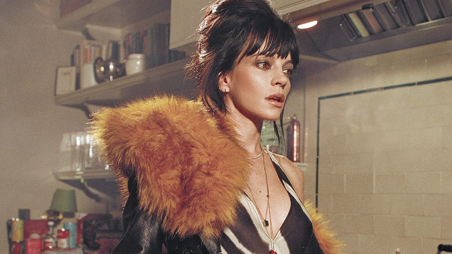 Lily Allen to perform West End Girl in full on new UK tour - RETROPOP