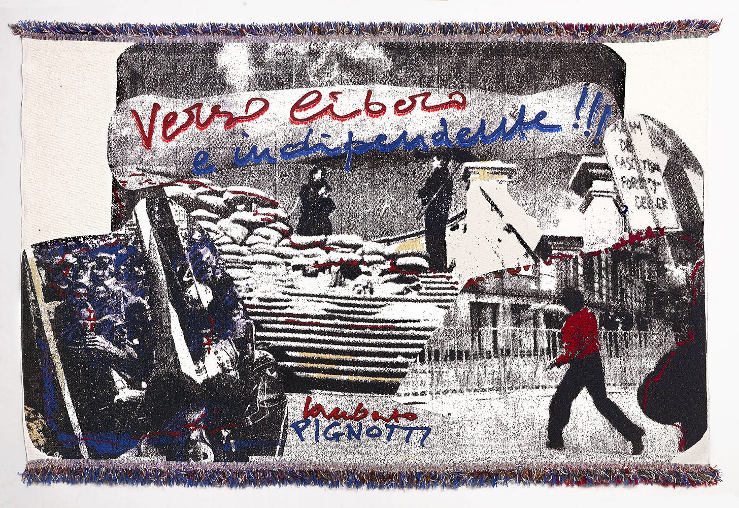 Lamberto Pignotti, Verso libero e indipendente, (tapestry), 2018, Designed by the artist and realized by Bonotto S.p.a., Two versions (Red and Copper) [Fondazione Bonotto, Colceresa (VI). © Lamberto Pignotti]