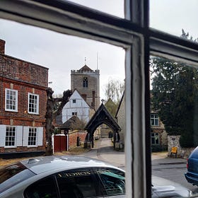 Old Father Thames: Walking from Source to City... Chapter Six