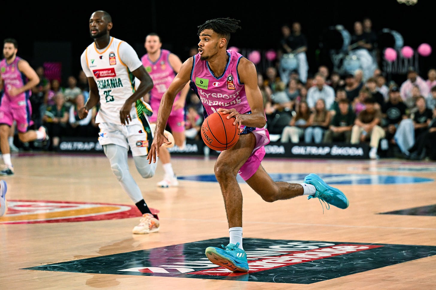 Basketball: Stocks rising for New Zealand Breakers NBA hopeful Rayan Rupert  as side looks to clinch NBL grand final berth - NZ Herald