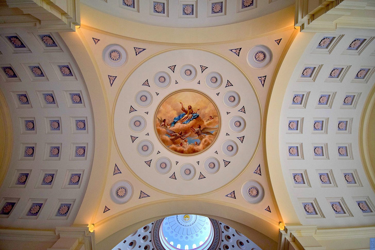 Baltimore Basilica. A Photo-Essay on America's First Roman… | by Haytham  ad-Din → The Photographic Muslim | The Photographic Muslim | Medium