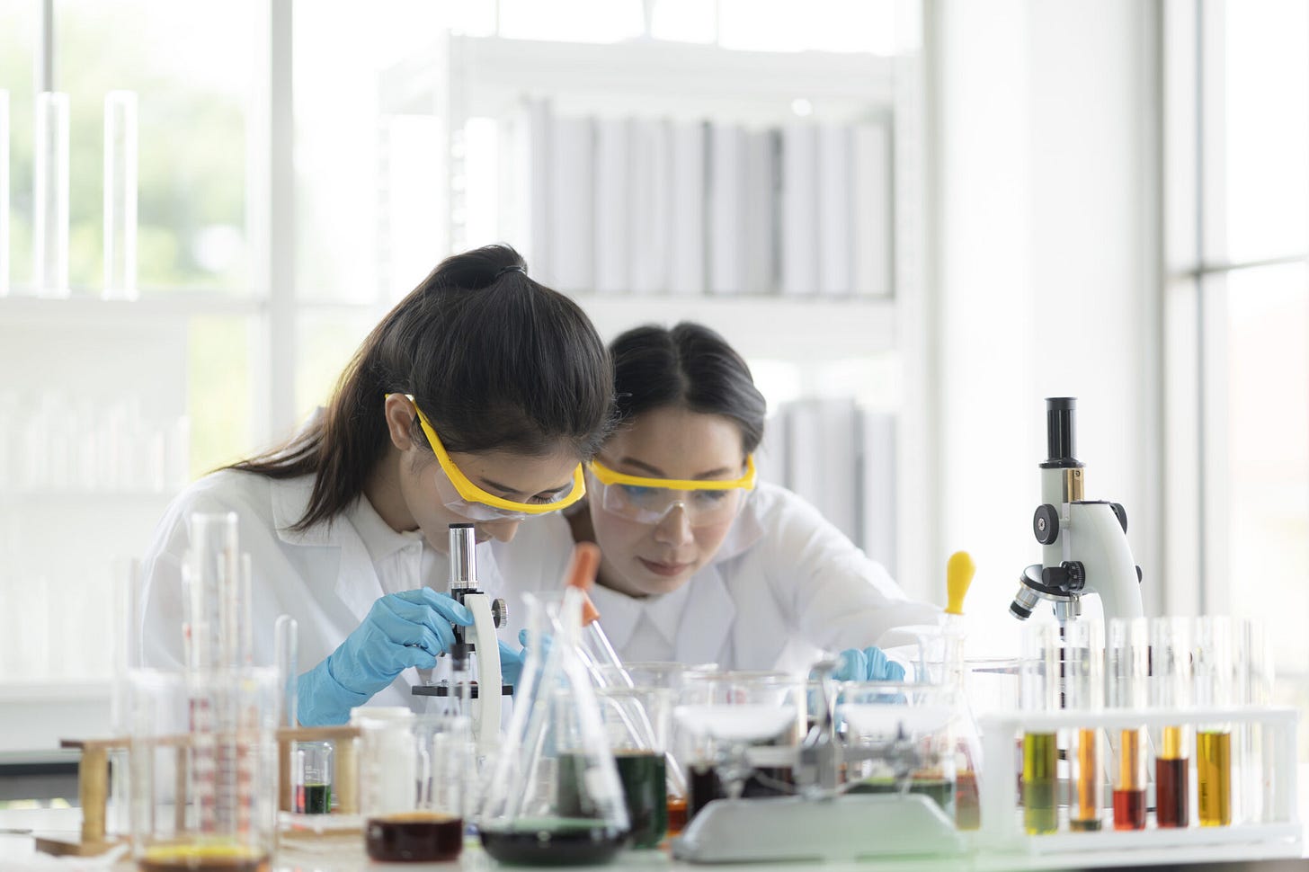 What Is a Contract Research Organization (CRO)? What Is a Contract Research Organization (CRO)?