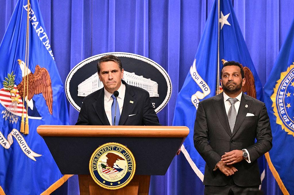 Right Side Goes Nuclear: Retired FBI agent J. Gary DiLaura urges Trump DOJ action over alleged threats, sedition, and anti-Trump incitement.