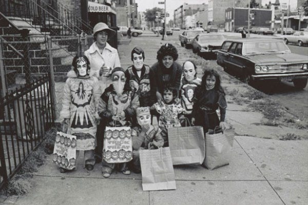 Halloween, 1970s Style: Plastic Costumes and Street Scenes from a Bygone  Brooklyn