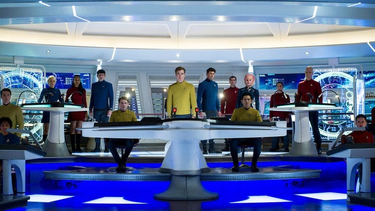 Why Star Trek 2009's Enterprise Bridge Looked Like an Apple Store | Den of  Geek