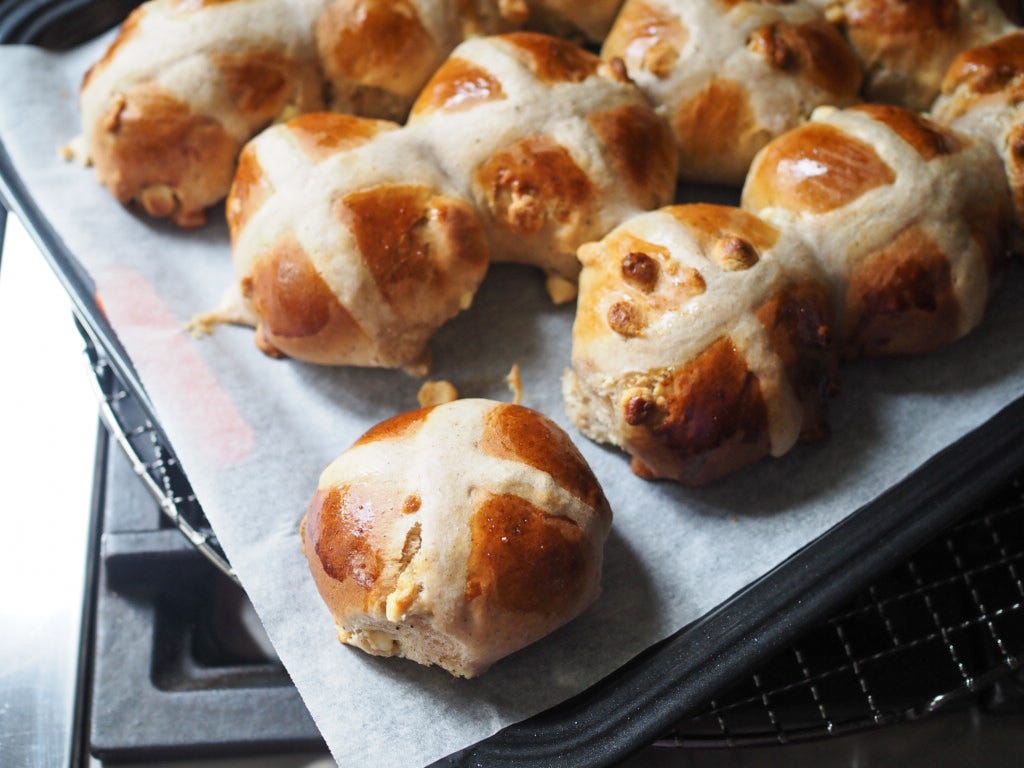 White Chocolate Chai Hot Cross Buns