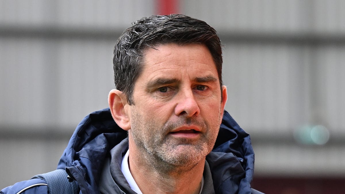 Stuart Taylor's surprise St Mirren exit confirmed, club at 'advanced stage' to add to coaching staff