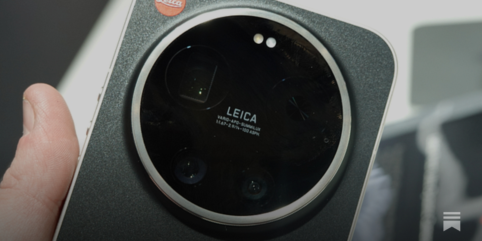 Xiaomi 17 Ultra & Leica Leitzphone hands-on: Leica