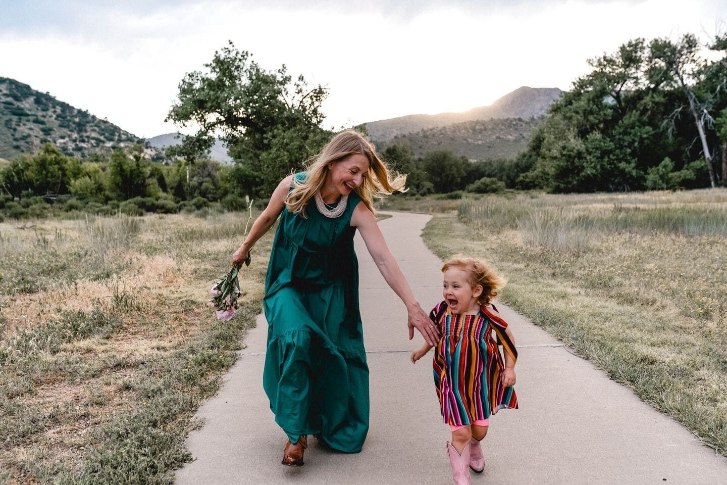 Jenny McGlincy and her daughter, Pippa. McGlincy wrote in her diary 30 years ago about her excitement that scientists had discovered the root cause of cystic fibrosis, and now hopes to finally get access to a new therapy. Image credit: Washington Post Jenny McGlincy and her daughter, Pippa. McGlincy wrote in her diary 30 years ago about her excitement that scientists had discovered the root cause of cystic fibrosis, and now hopes to finally get access to a new therapy. Image credit: Washington Post