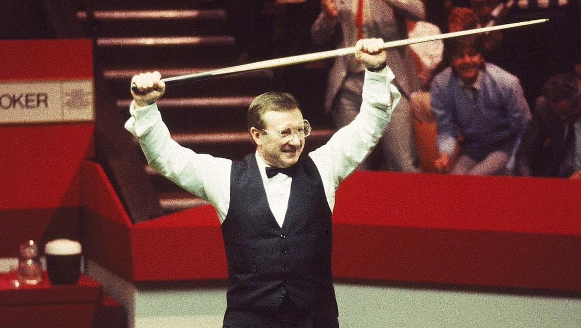 which snooker players smoke cigarettes Snooker loopy nuts are we
