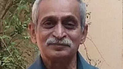 Marathi veteran actor Satish Joshi passes away while performing on stage