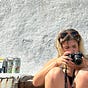 secrets from (a girl)'s avatar