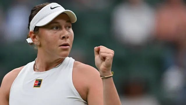 Who is Amanda Anisimova? Meet the American tennis star who upset World No.  1 Aryna Sabalenka at Wimbledon - Yahoo Sports