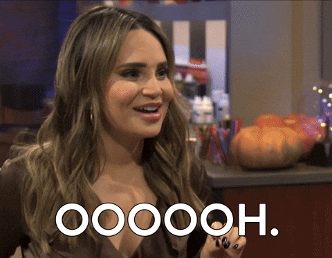 A woman says oooh A woman says oooh