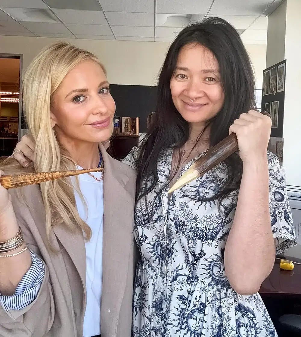 Sarah Michelle Gellar and Chloe Zhao