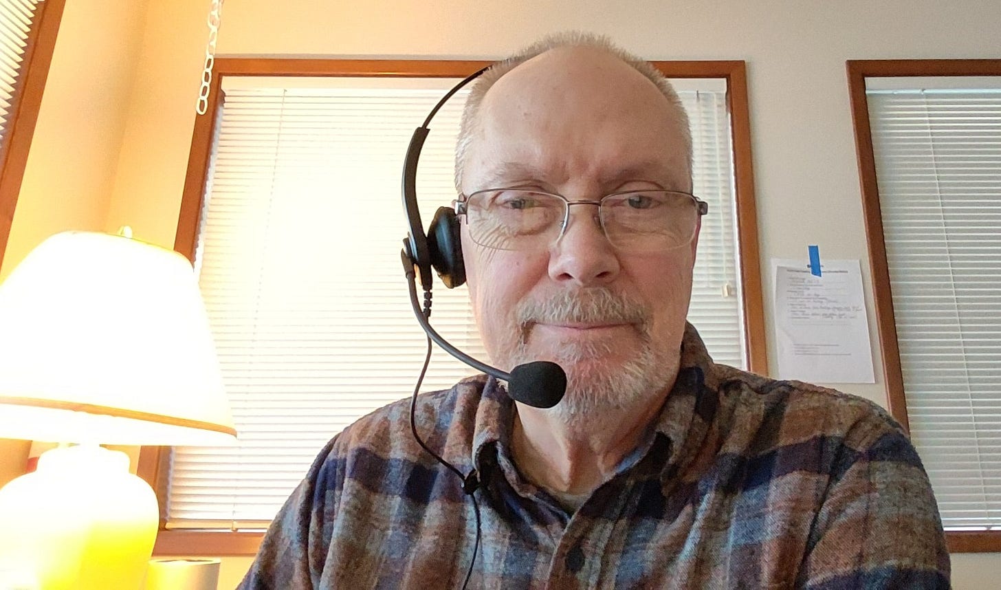 Writing the newsletter while listening to a net Writing the newsletter while listening to a net