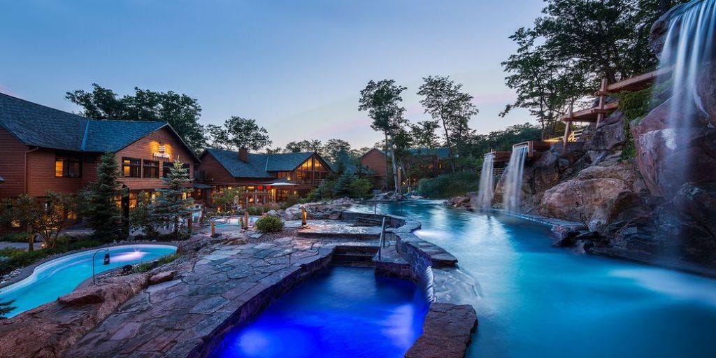 Nordik spa in Chelsea is a great to spend a quick hometown holiday near Ottawa