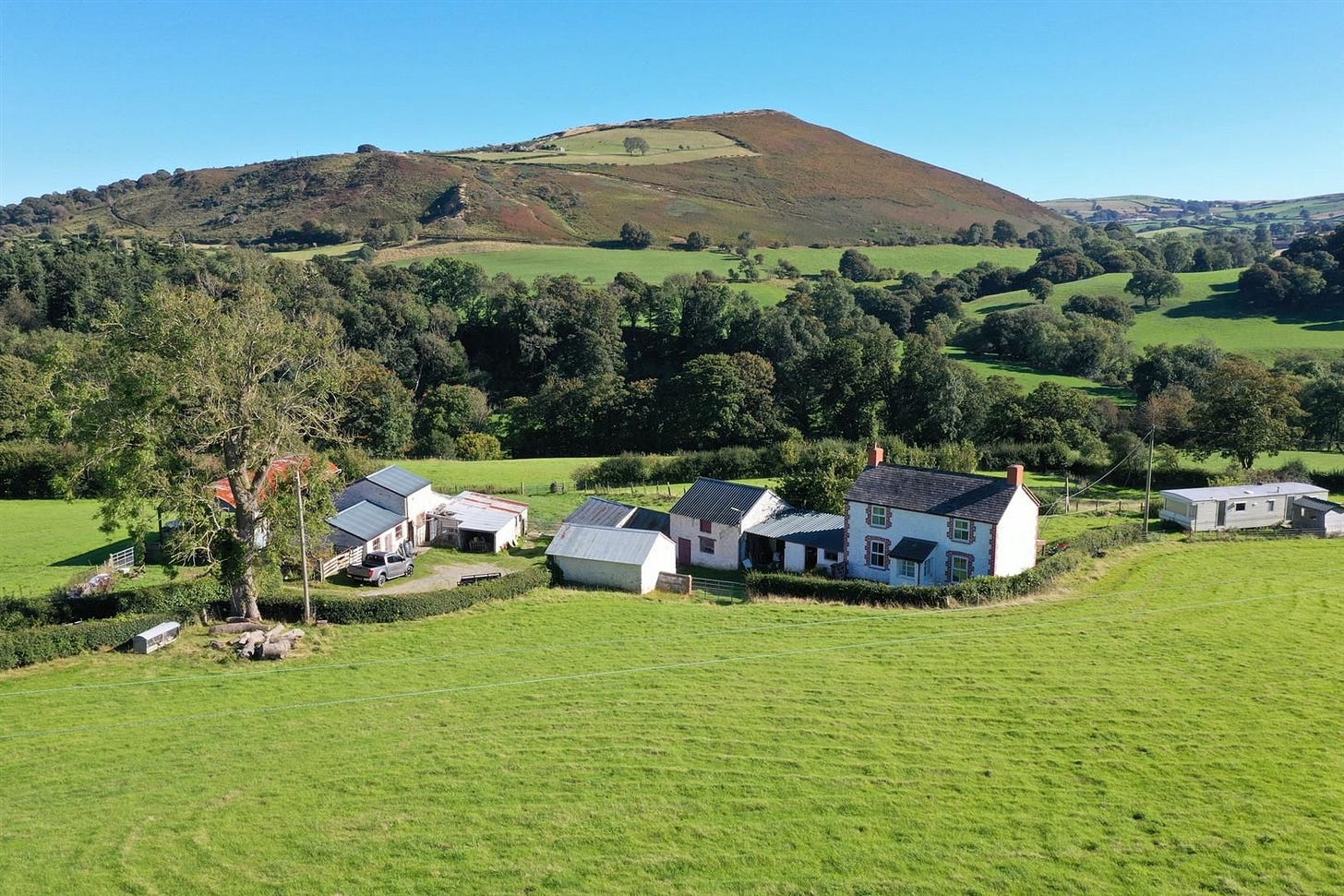 Smallholding 🏡 NEW Listings inc. Rare Off-Grid Rural Retreat Smallholding With Land ...