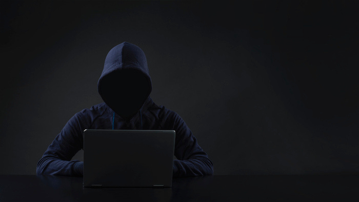 Faceless Hacker.jpg