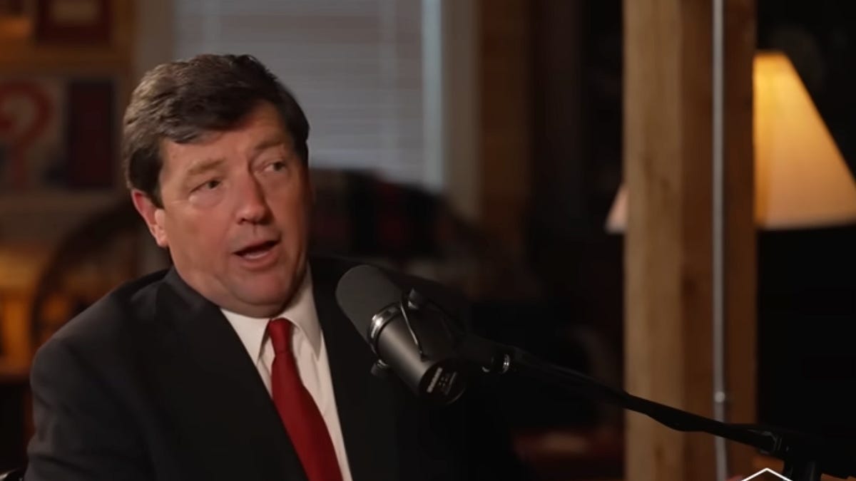 Dipsh*t Ed Martin Says DC Bar Can’t Punish Him, Because He Is The President