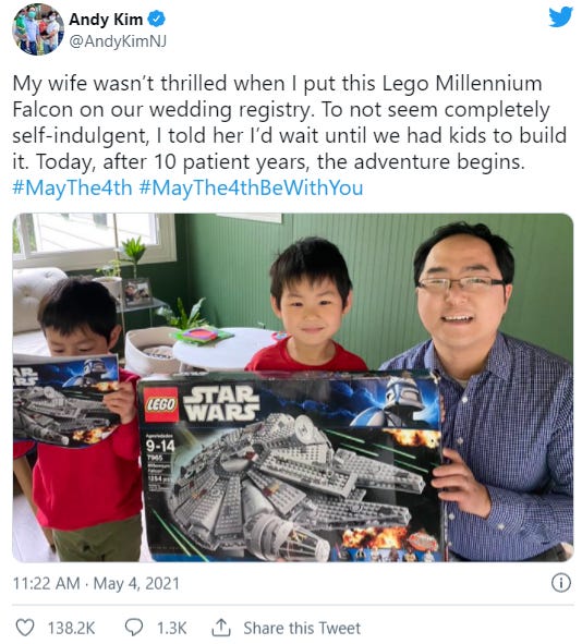 Having a team to build Legos with makes it even better! : r/MadeMeSmile Having a team to build Legos with makes it even better! : r/MadeMeSmile