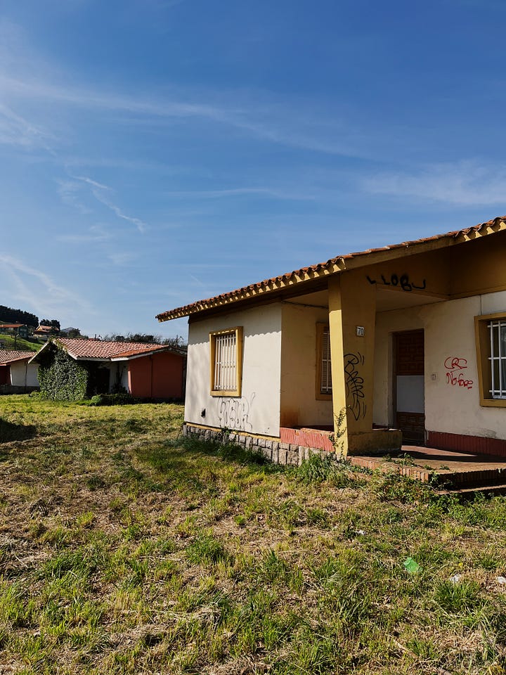 Perlora, Ciudad Residencial.