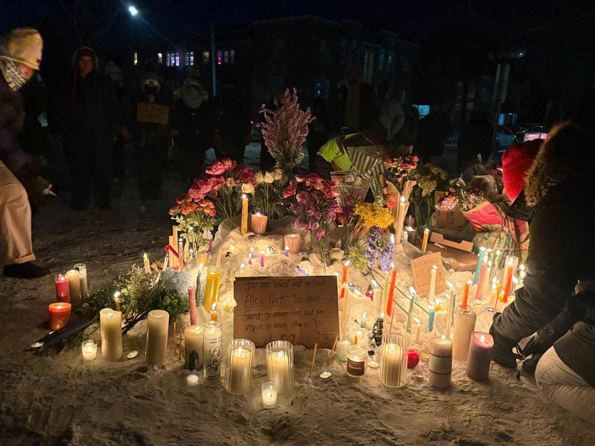 Dozens of residents gather in Minneapolis' Whittier Park to mourn Alex  Pretti