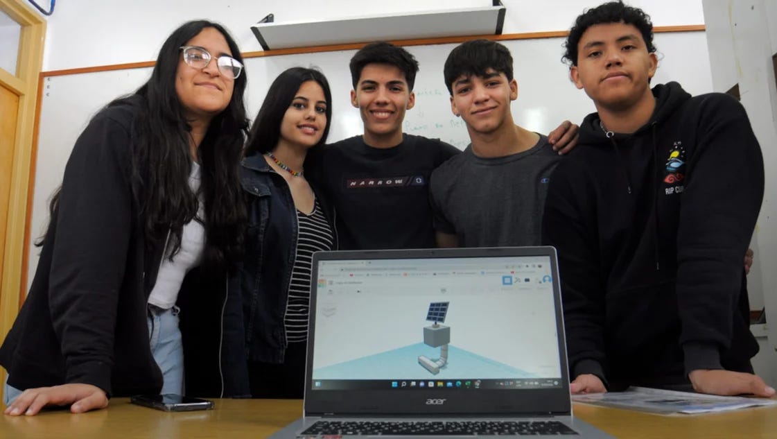 Bahienses proponen una solución ecológica a las escuelas sin gas
