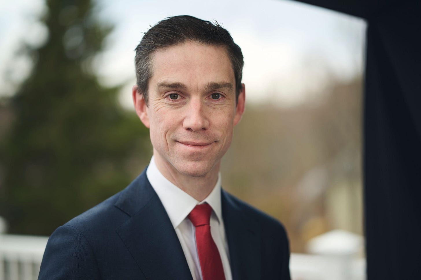 No photo description available.