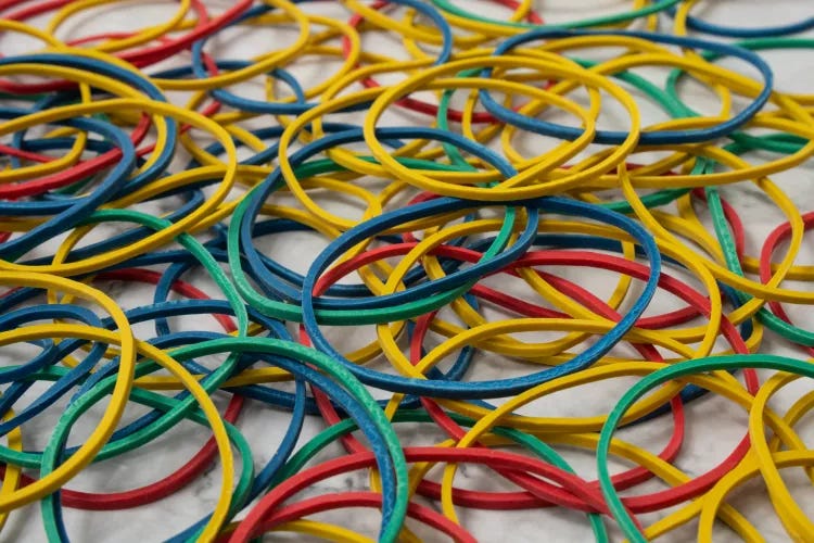 A rubber band.