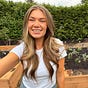 Laura Strong's avatar
