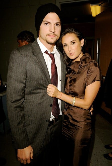 Ashton and Demi Moore Kabbalah camping for marriage mending | 22MOON.COM