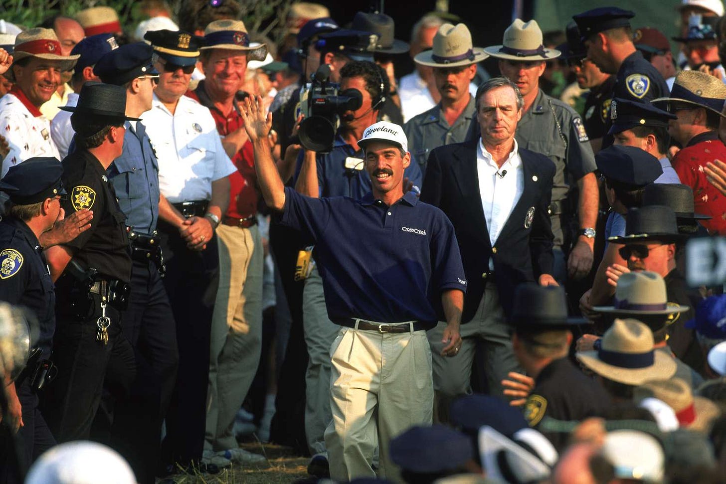 Corey Pavin acknowledges the crowd after victory in the US Open at Shinnecock Hills in Southampton, New York on June 18, 1995 Corey Pavin acknowledges the crowd after victory in the US Open at Shinnecock Hills in Southampton, New York on June 18, 1995