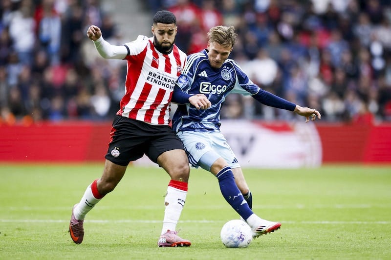 PSV en Ajax in evenwicht na enerverende topper met twee goals in slotfase | Sport | AD.nl PSV en Ajax in evenwicht na enerverende topper met twee goals in slotfase | Sport | AD.nl