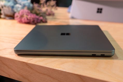 Microsoft Surface Pro Laptop Snapdragon X Plus 2025