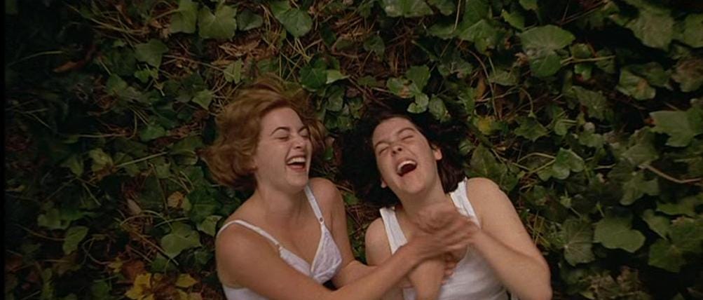 Heavenly Creatures (1994)