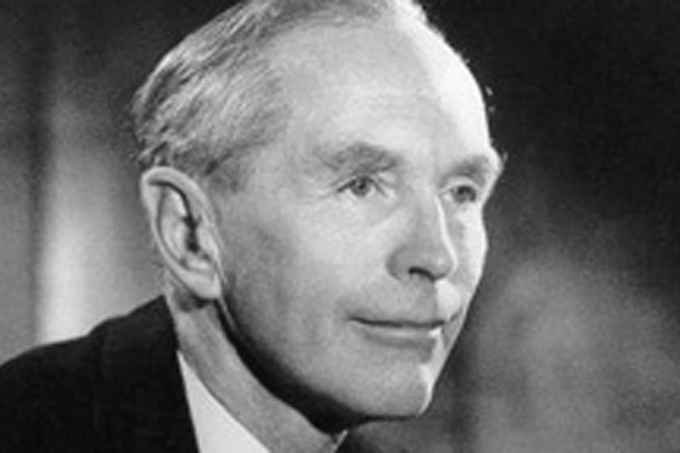 History of Sir Alec Douglas-Home - GOV.UK