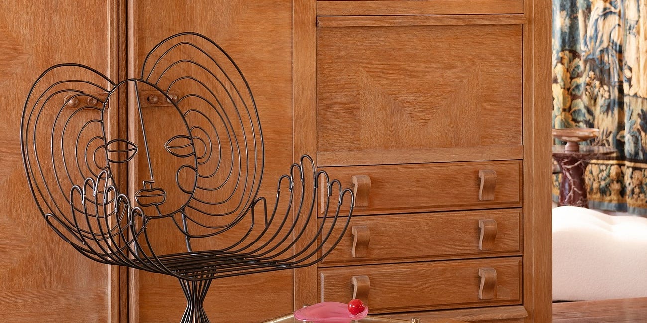 Who I Follow on Instagram to Learn What to Thrift (Part I) 