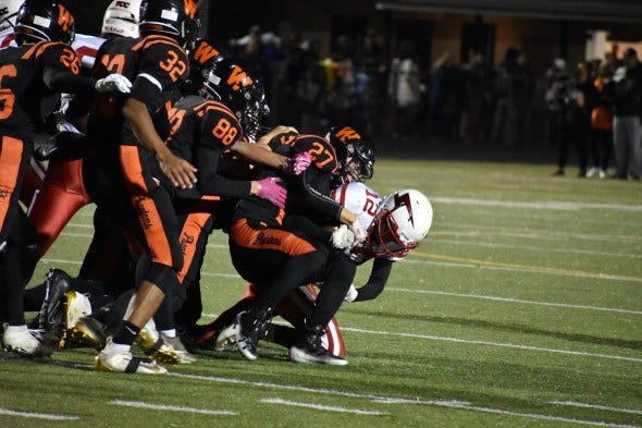 West De Pere defense West De Pere defense