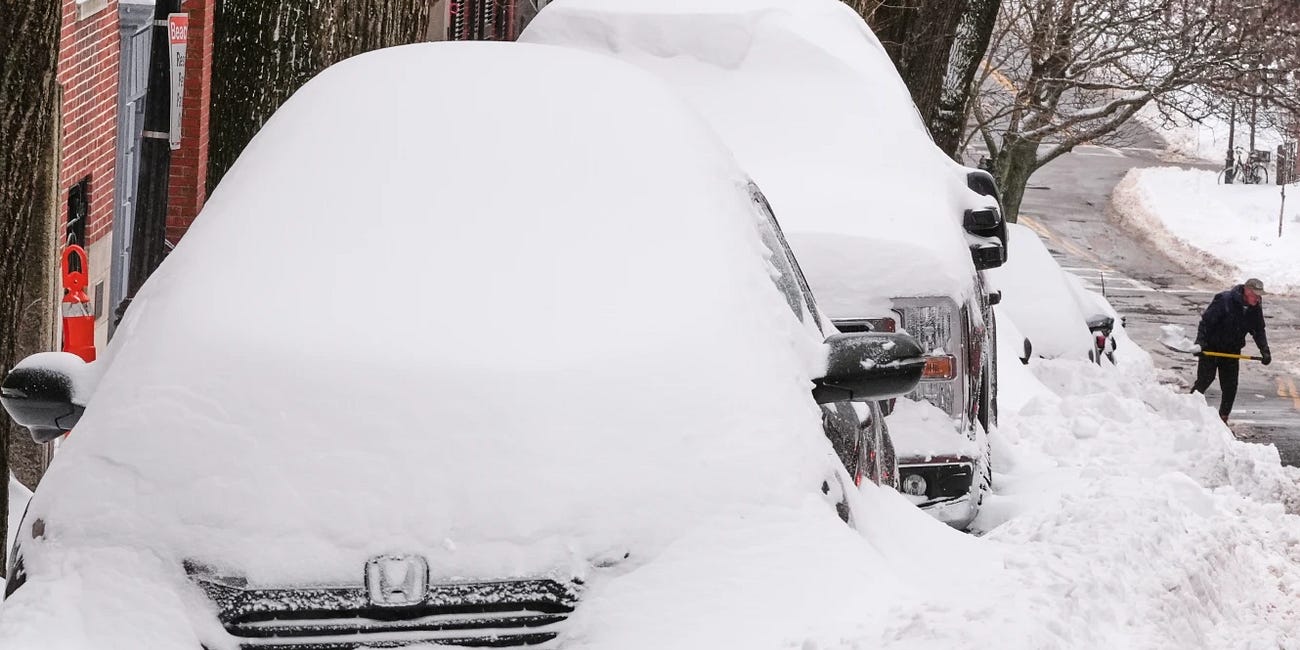 Military Weather Warfare Waged In America: Geoengineered Winterstorms Pound Our Homeland. We Salute The Military While They Wage War Against Us.