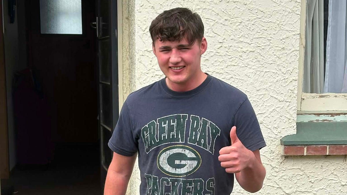 The Southland Tribune; Edition #473 - by Logan Savory
