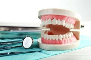 Avoiding Dry Socket and Cavitations | Oral Surgery With Natural Antibiotics (Narcotic- and Steroid-Free)