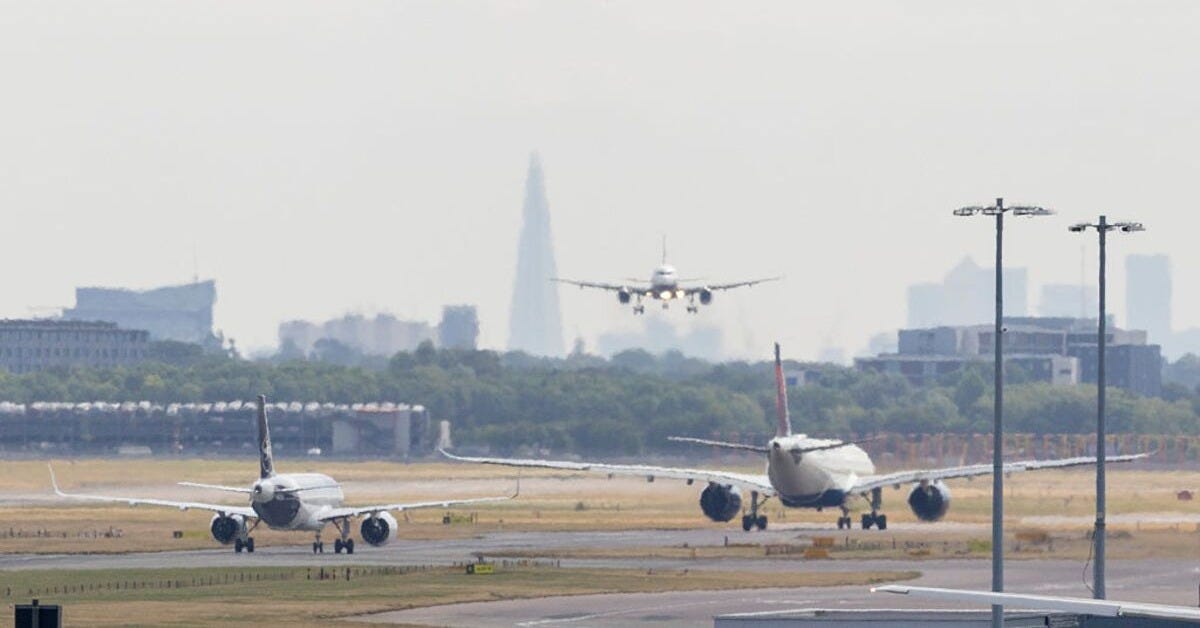 Heathrow's $65 Billion Expansion Plan Is a Bet Against History - Bloomberg Heathrow's $65 Billion Expansion Plan Is a Bet Against History - Bloomberg