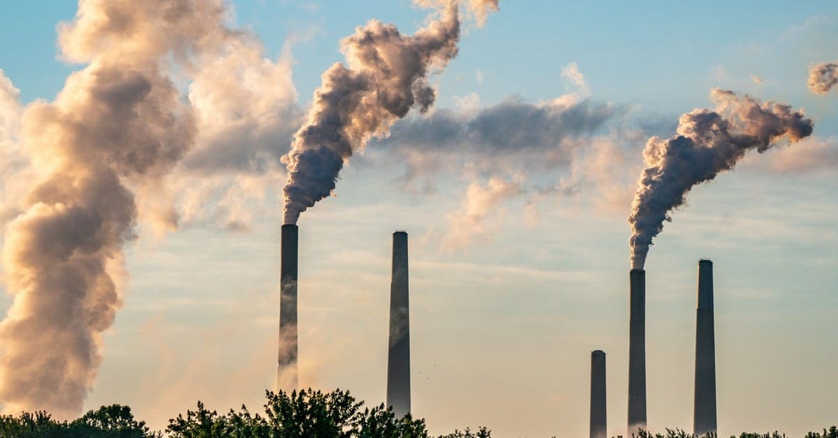 Appeals court rejects Trump EPA bid to abandon rule restricting deadly soot  pollution | US Environmental Protection Agency | The Guardian