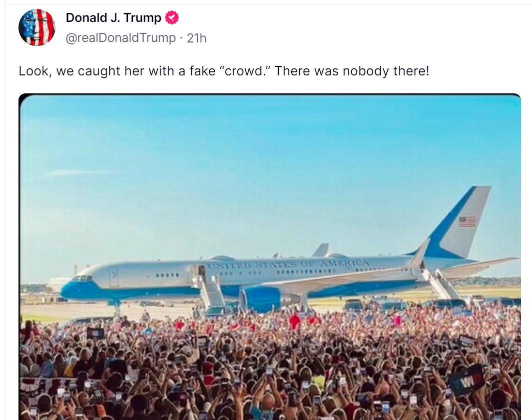 Trump tweet of a picture from Harris's Detroit rally in which he claims the giant crowd visible is fake.