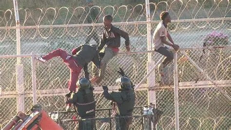 Migrants storm Ceuta border crossing into Spain as Europe's migration ... Migrants storm Ceuta border crossing into Spain as Europe's migration ...