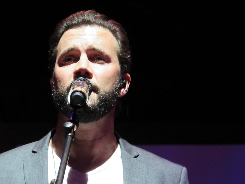 gill mckinney singing supernatural con mttg interview