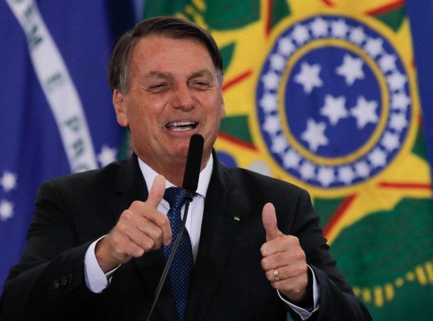 Bolsonaro lidera com folga no 1º turno de 2022 e ganharia de todos no 2º  turno | Poder360