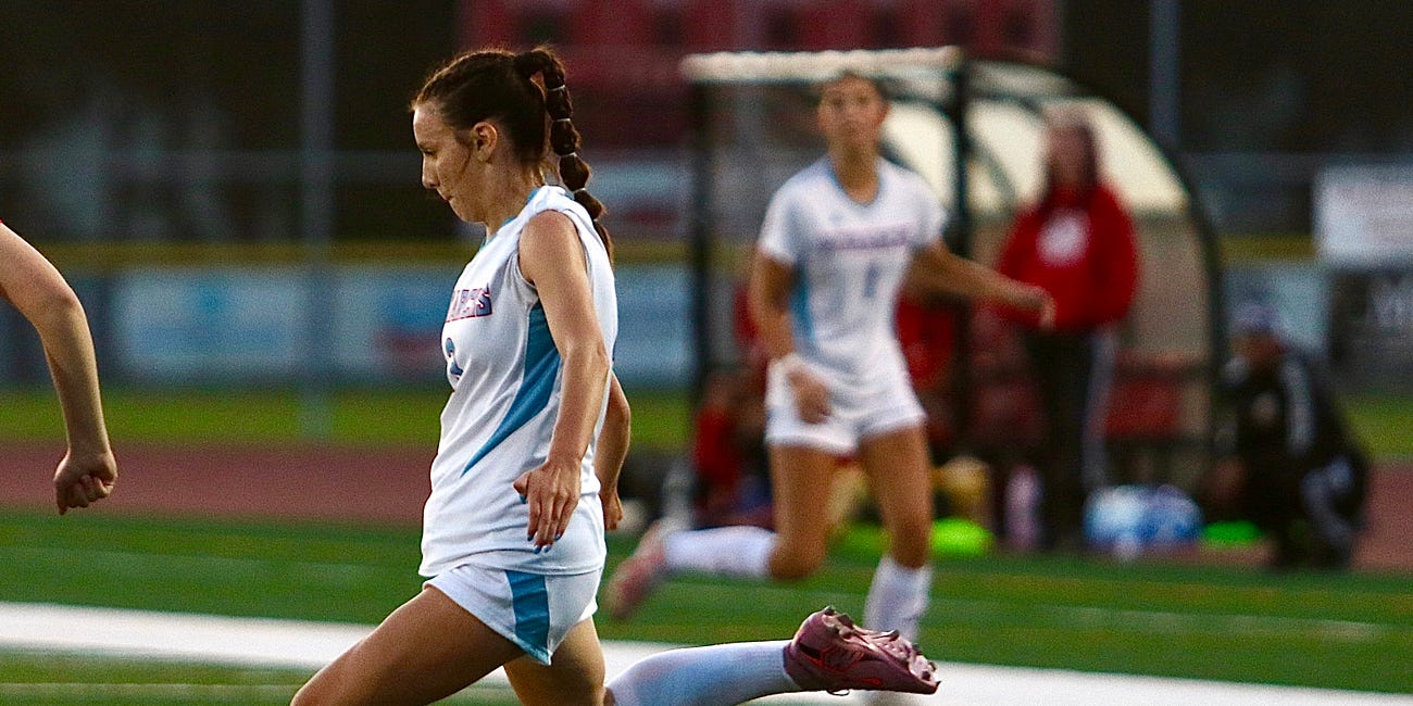 High School Girls Soccer Roundup: Mark Morris and R.A. Long post shutout wins